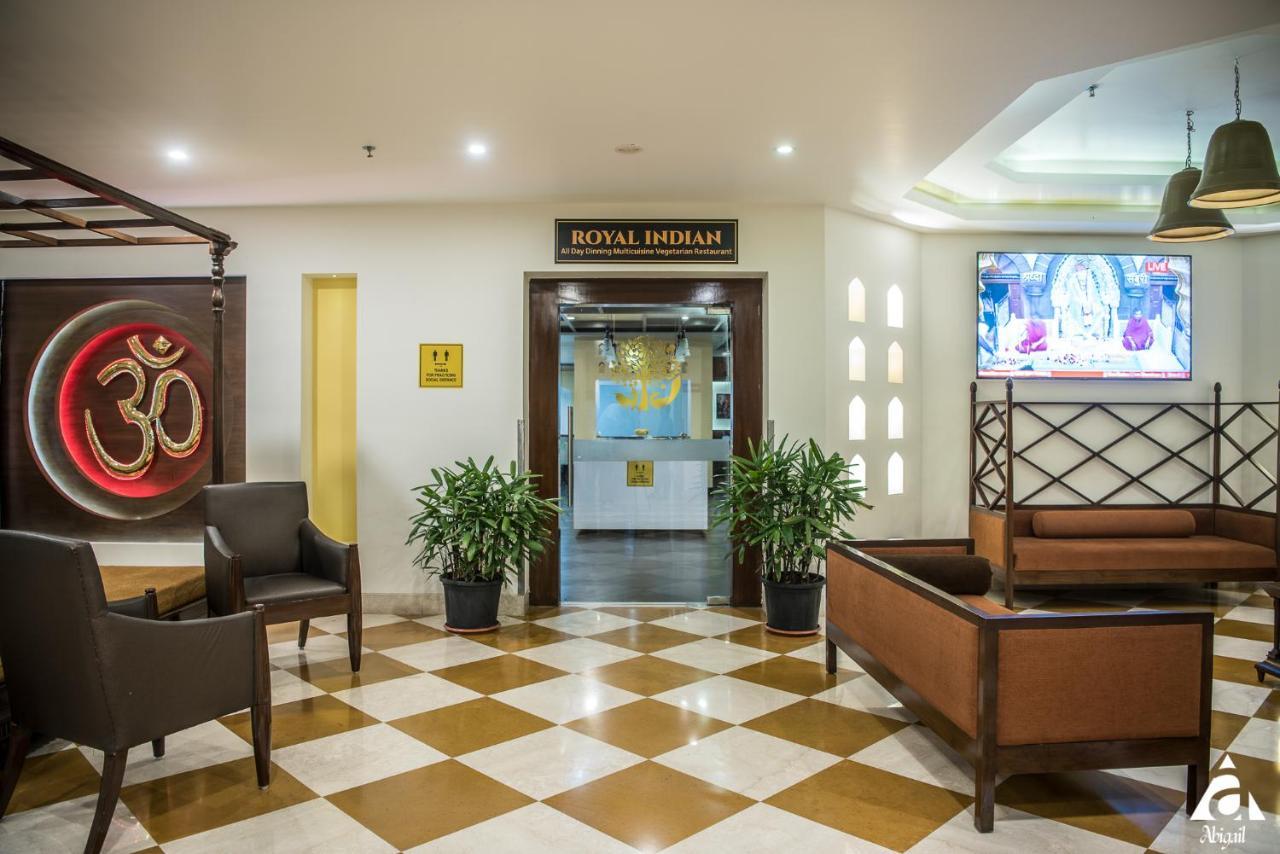 Hotel Abigail Goradia'S Ширди Экстерьер фото